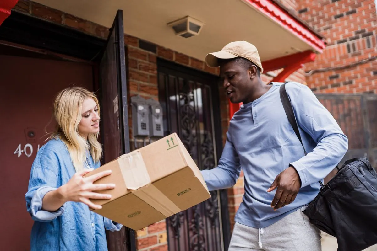 Courier express parcel delivery service
