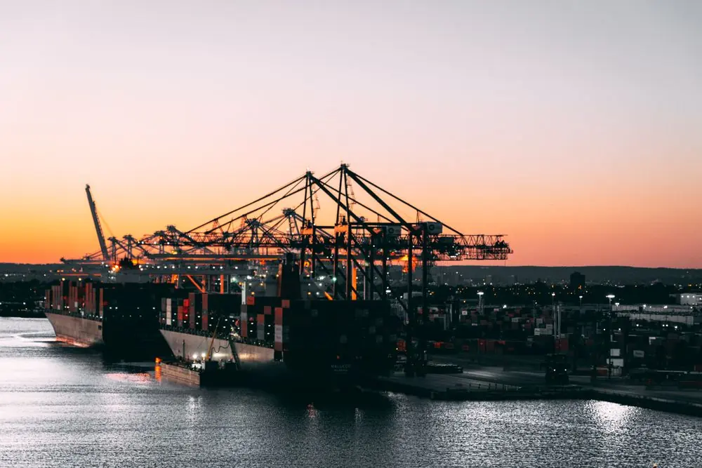 Container loading at Nansha Port